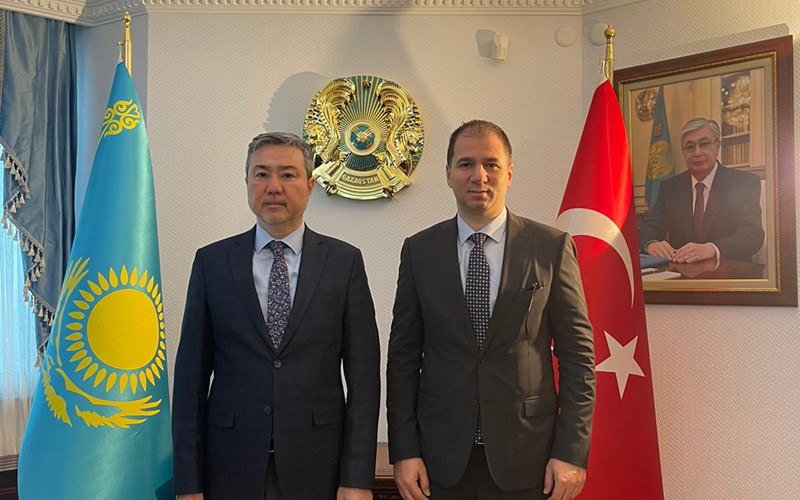 Bilkent CYBERPARK Kazakistan Cumhuriyeti Ankara Büyükelçisi Sn. Yerkebulan Sapiyev'i makamında ziyaret etti.